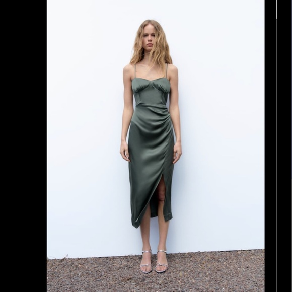 Zara Dresses & Skirts - 💚 SLIT SATIN EFFECT DRESS